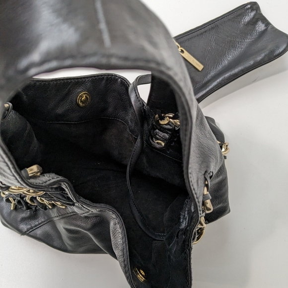 Vintage Michael Kors Chainlink Hobo Soft Leather Bag in Black and Gold - Picture 4 of 4